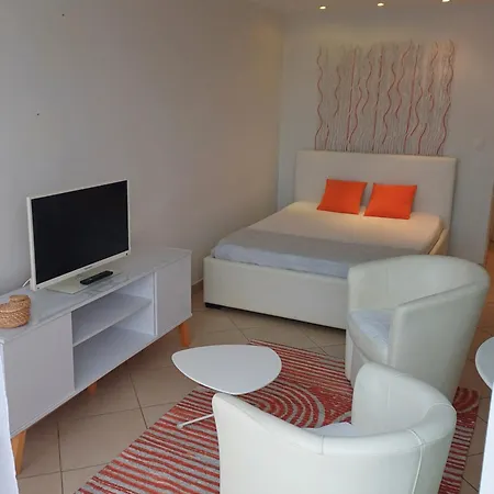 Quartier Naturiste Héliopolis E Appartement *