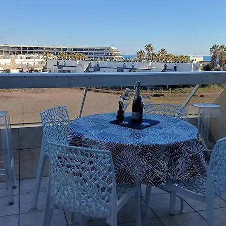 Le Cap D'agde Quartier Naturiste Heliopolis E Agde